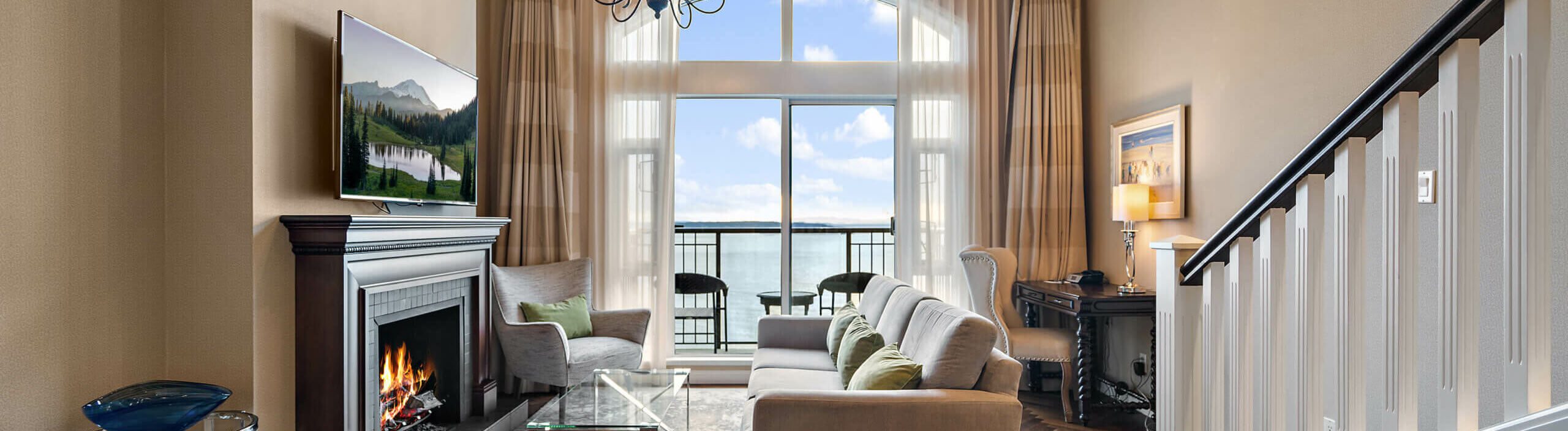 Penthouse - Living Room
