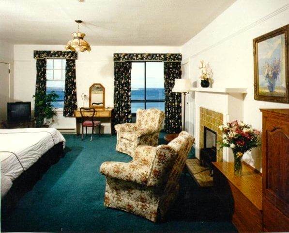 old ocean view guest room oak bay victoria british columbia luxury hotel