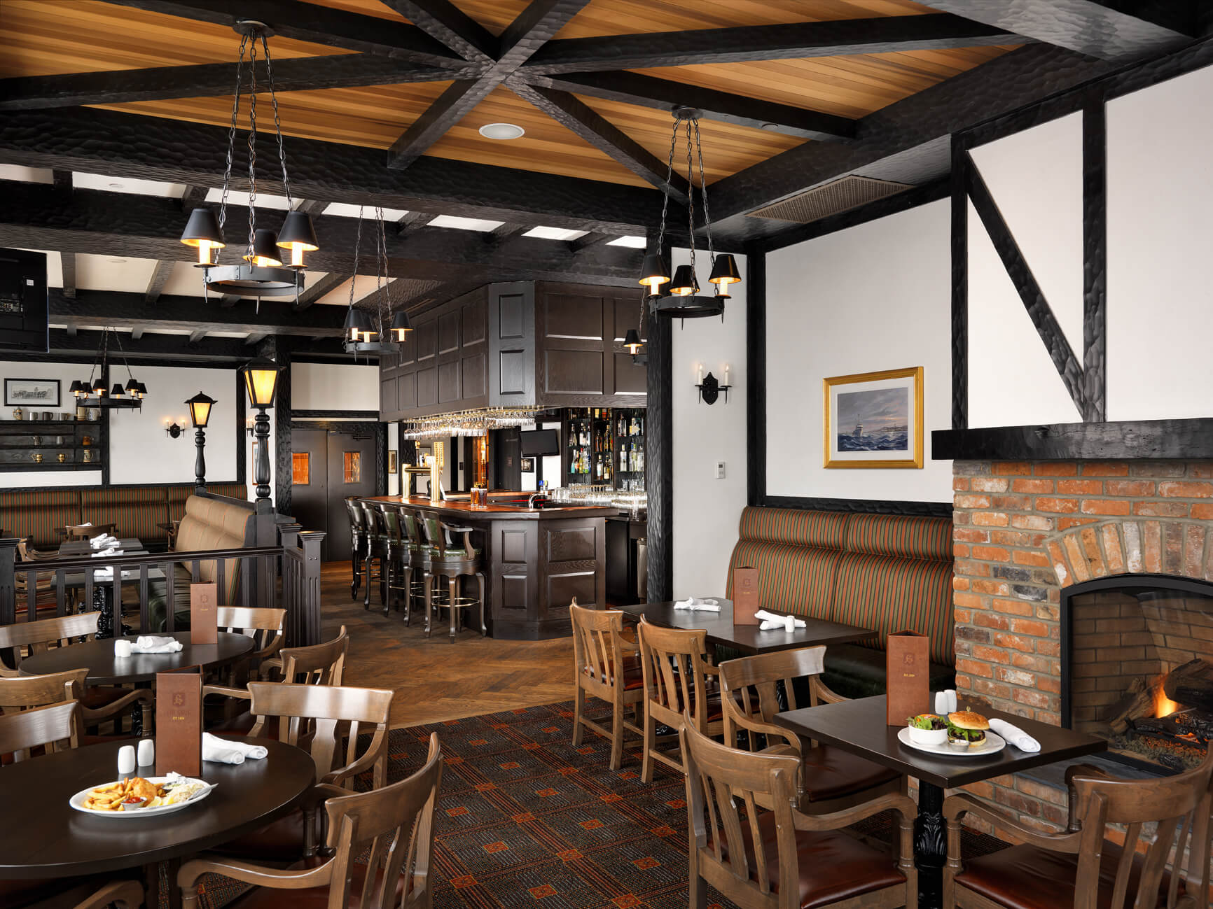 Thanksgiving Feature in The Snug Pub